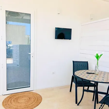 Le Stanze Di Chloe Pensionat Taviano (Lecce)