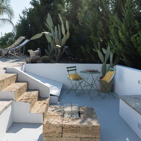 Πανσιόν Le Stanze Di Chloe Taviano (Lecce)